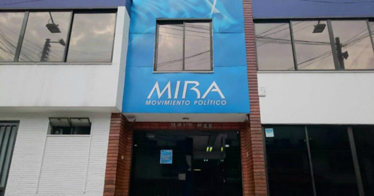 Fachada del Partido Mira