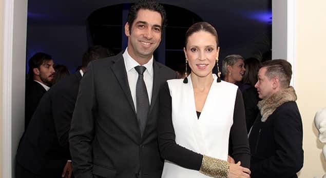 Alejandra Azcárete y esposo