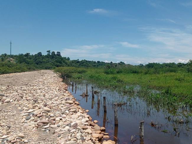 Contaminación de fuentes de agua en El Llanito/W Radio