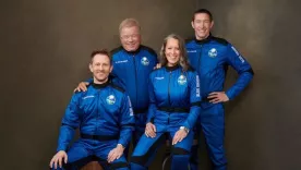 William Shatner es el hombre de mayor edad en viajar al espacio	