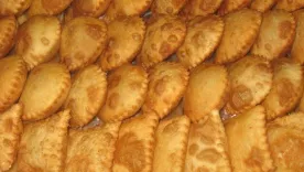 Desmantelan red que vendía carne de caballos enfermos para hacer empanadas