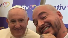 J BALVIN Y EL PAPA