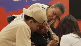 Padre de lucho díaz y su familia