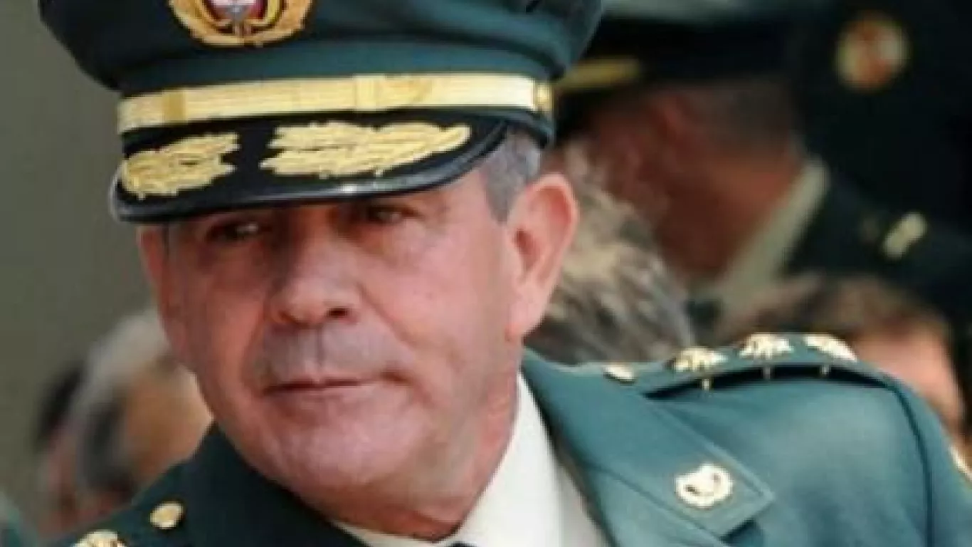 Mario Montoya Uribe ex general