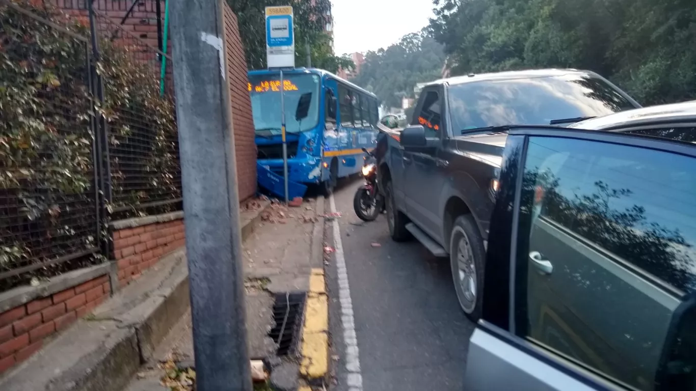 Fotografías del accidente causado por un SITP