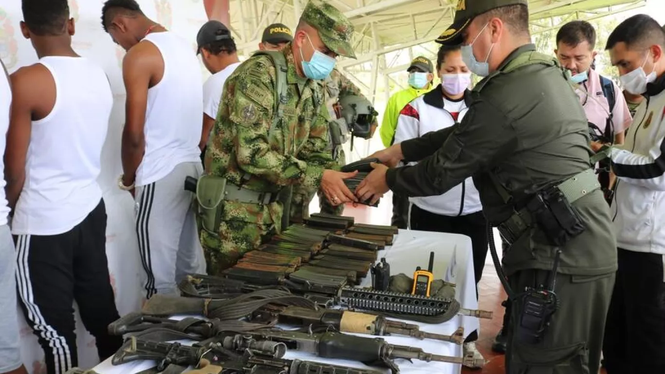 13 disidentes de las Farc se entregaron a las autoridades