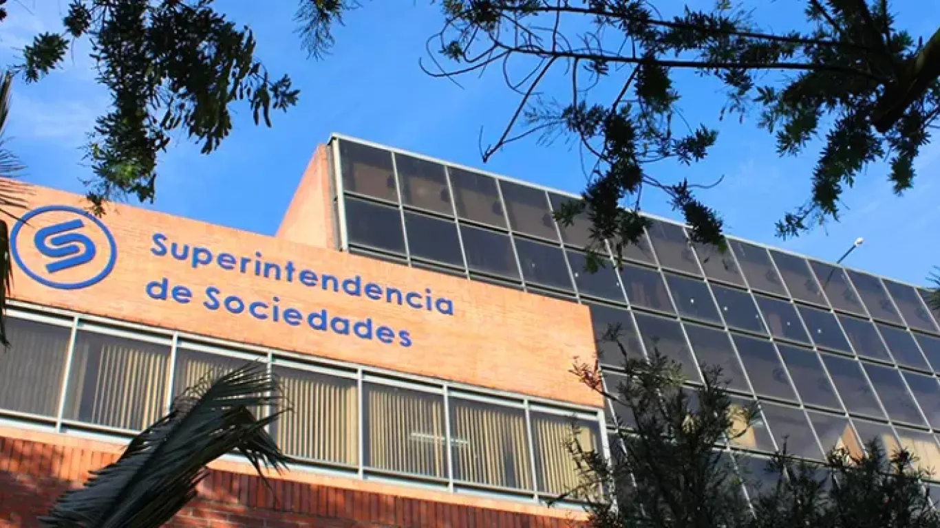 Multa contra Centros Poblados por no cooperar con Supersociedades