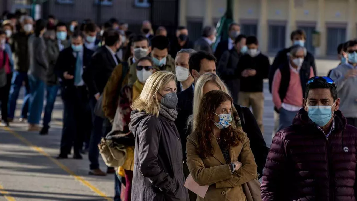 A partir del jueves no será obligatorio el uso de tapabocas en espacios abiertos en España