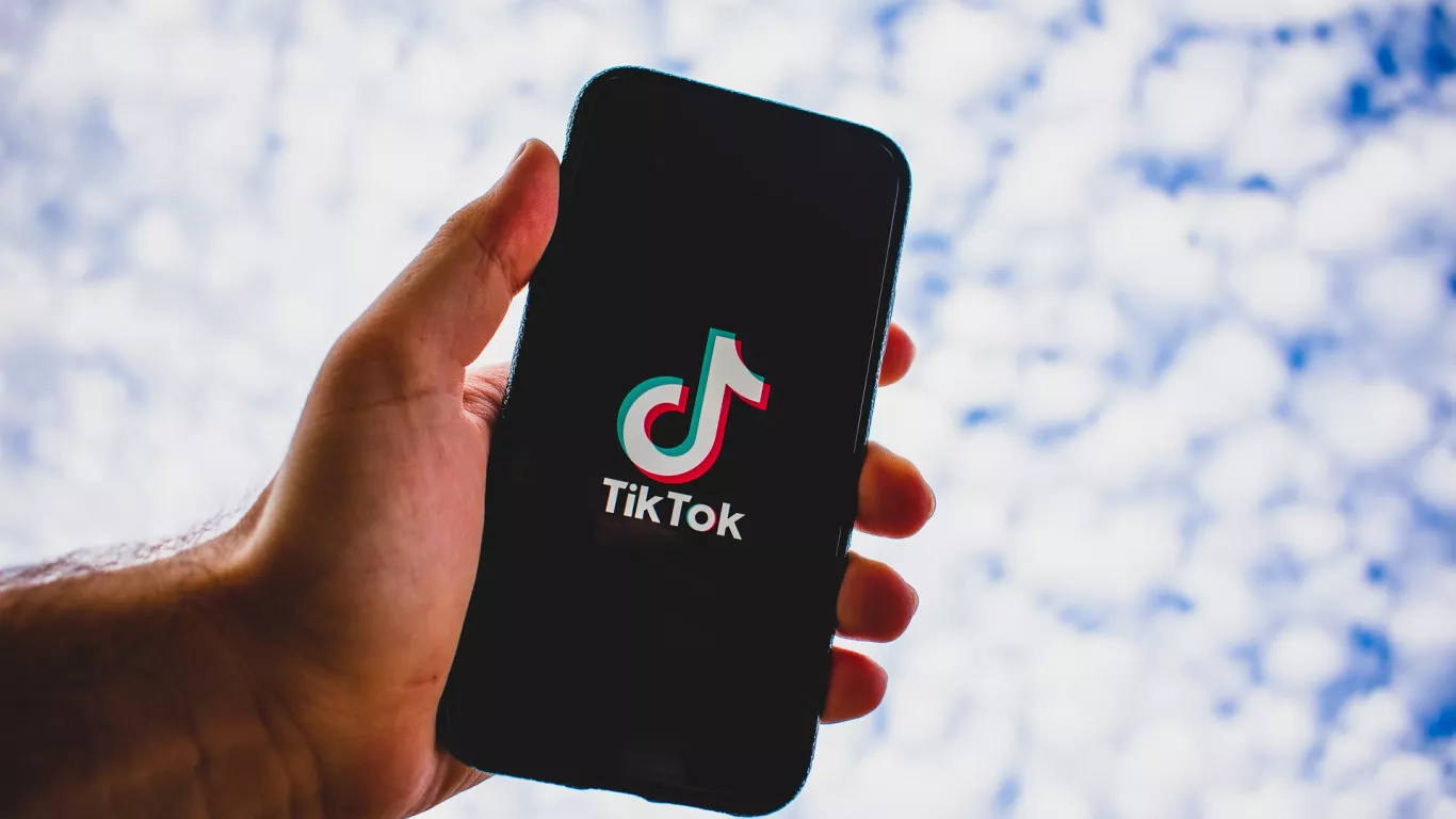 TikTok 10 J