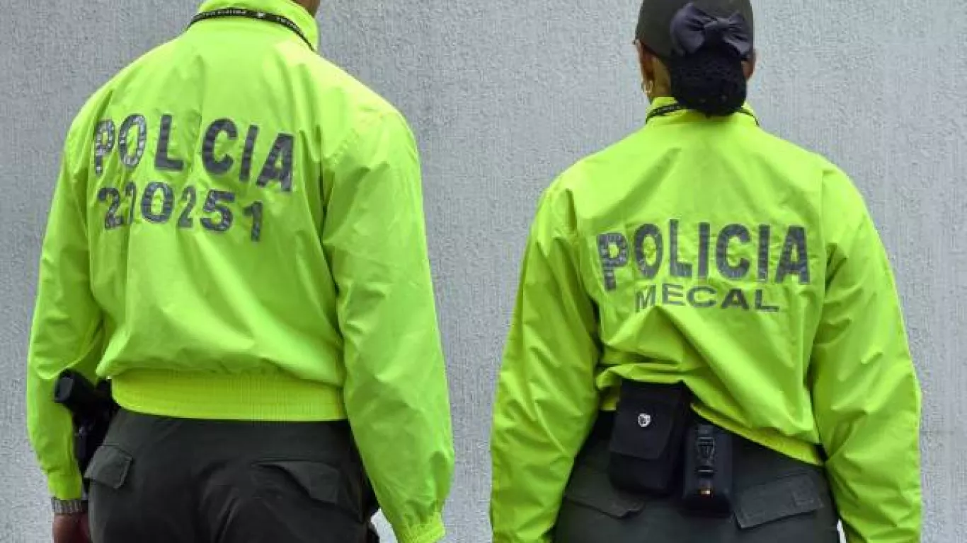 Policía 30