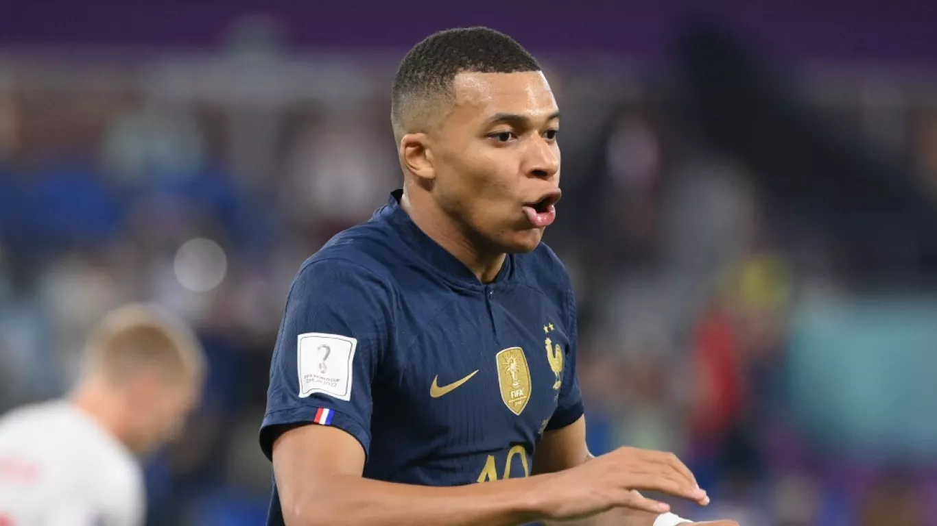 Kylian Mbappé 28