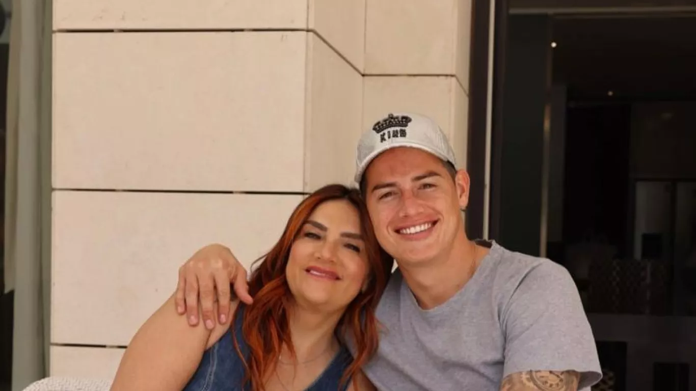 James y su mamá 