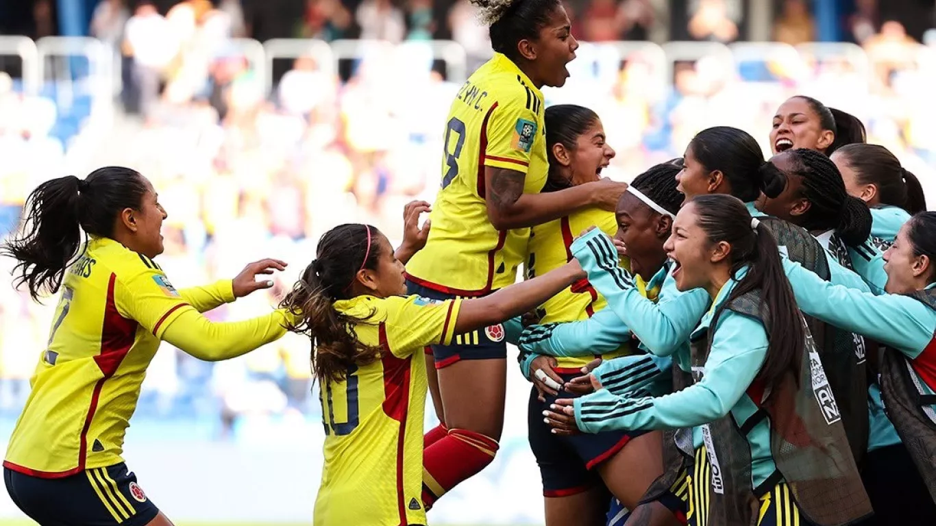 DEBUT DE LA SELECCIÓN COLOMBIA FEMENINA