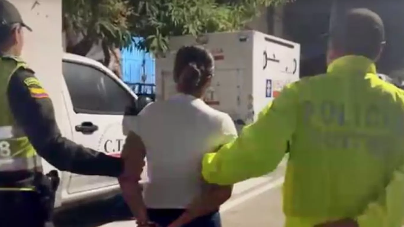 madre agrede a hija en municipio del Atlántico