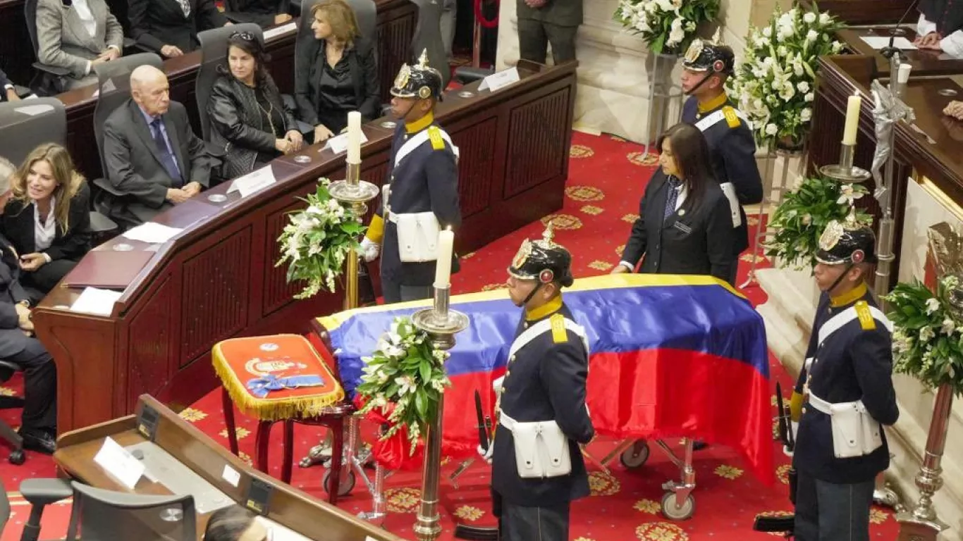 CUERPO DE BOTERO EN EL CONGRESO