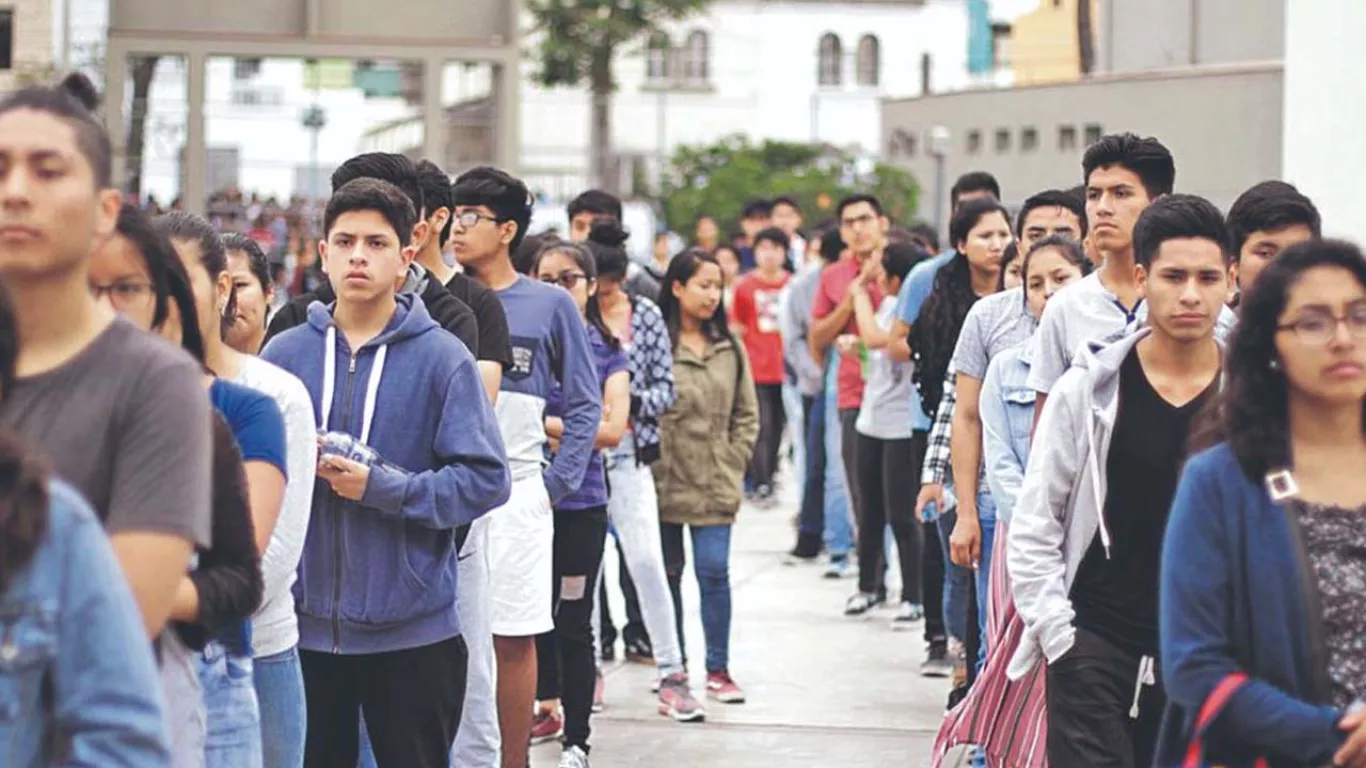 JÓVENES EN COLOMBIA