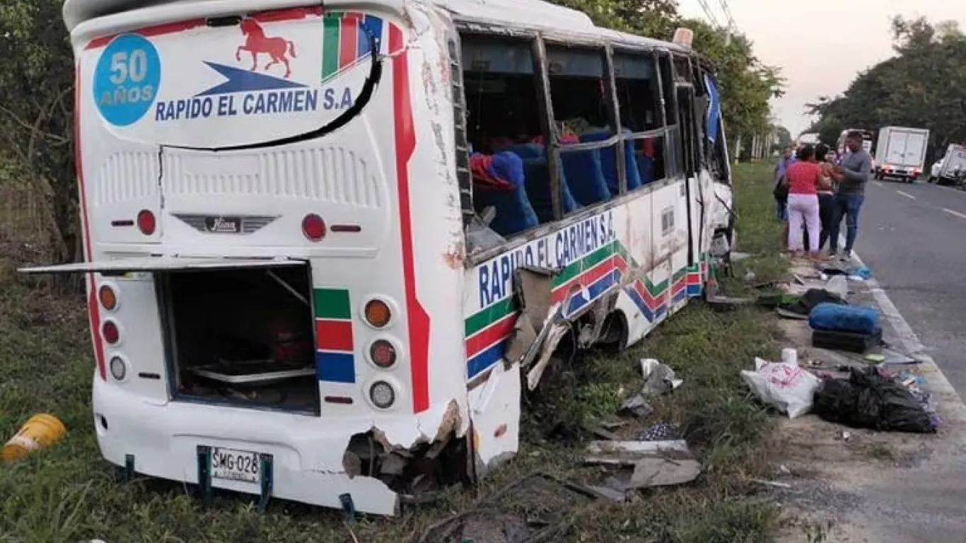 accidente bolivar bus moto