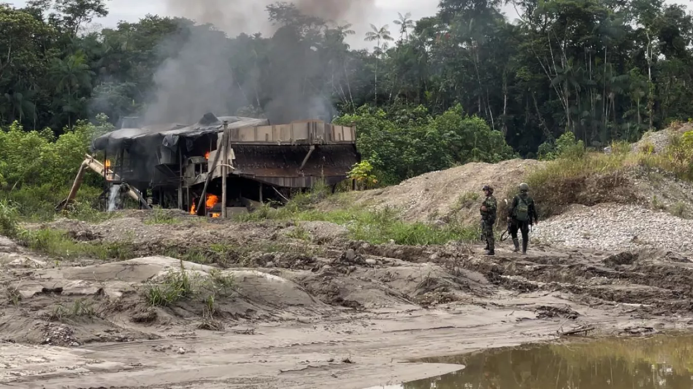 Explotación de oro